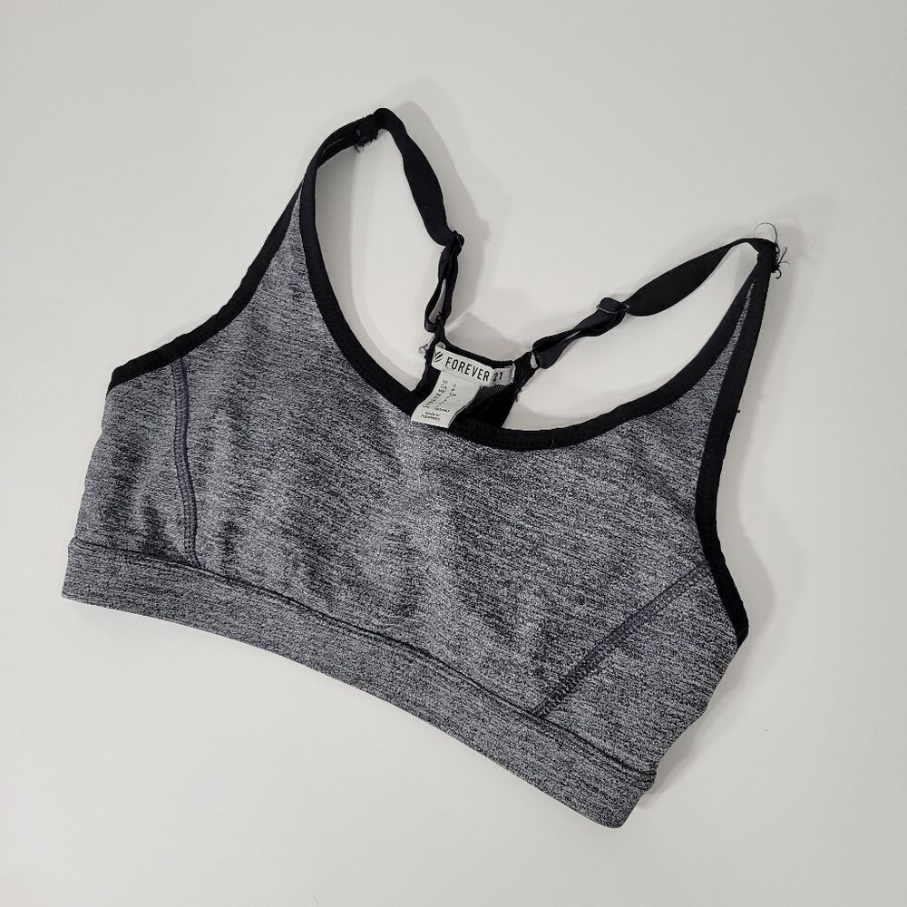 Forever 21 gray sports bra‎